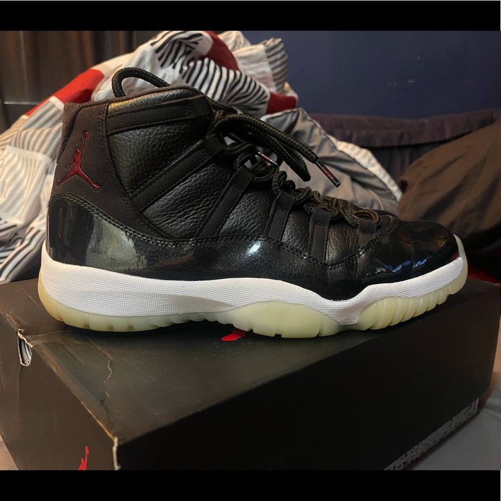 Nike Jordan Retro 11